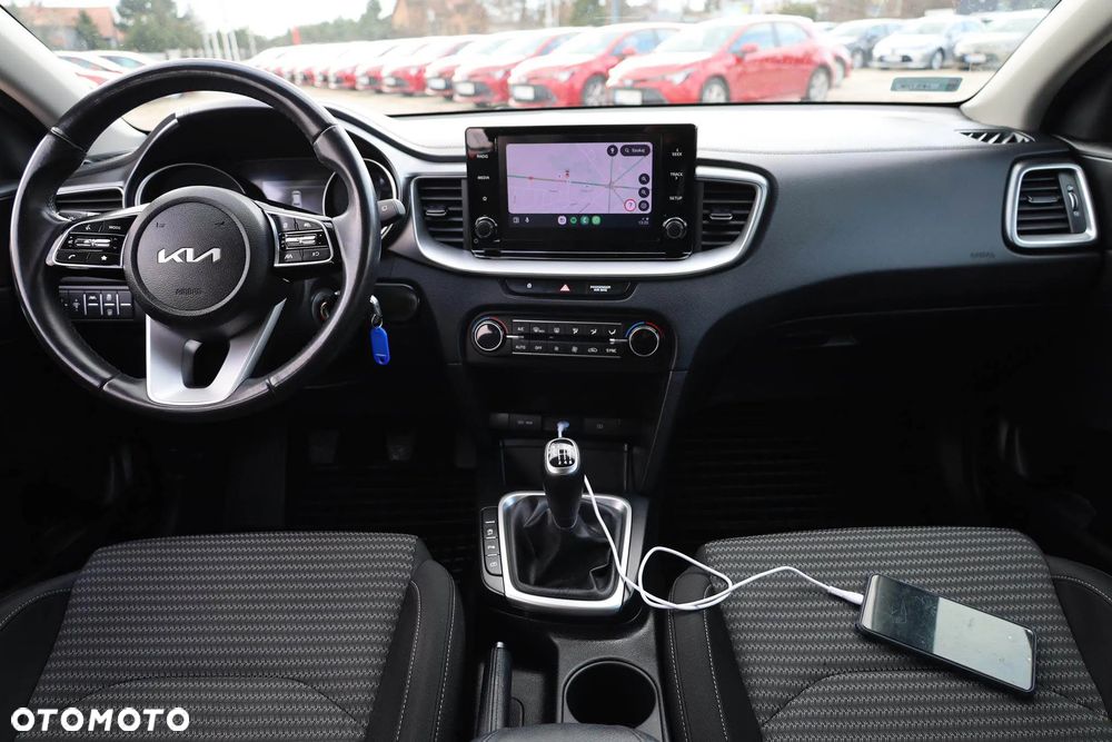 Kia Ceed 1.5 T-GDI M - 15