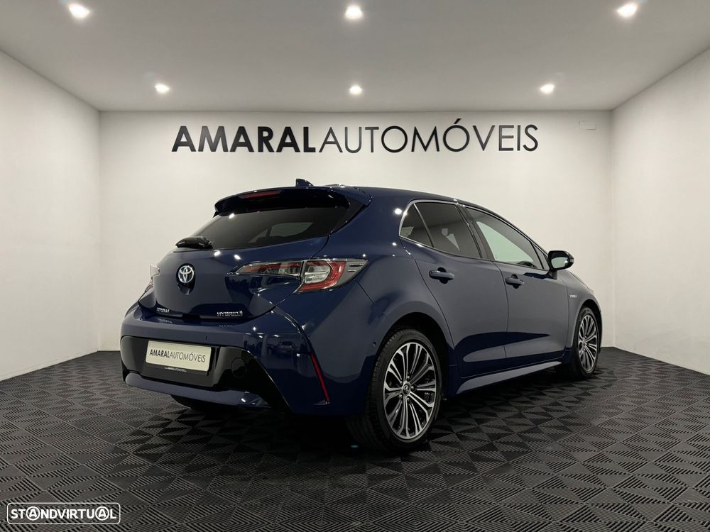 Toyota Corolla 1.8 Hybrid Exclusive - 4
