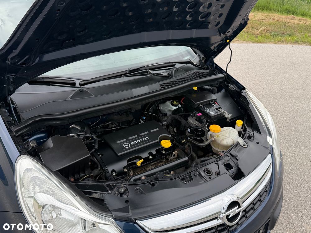 Opel Corsa 1.2 16V Cosmo - 38