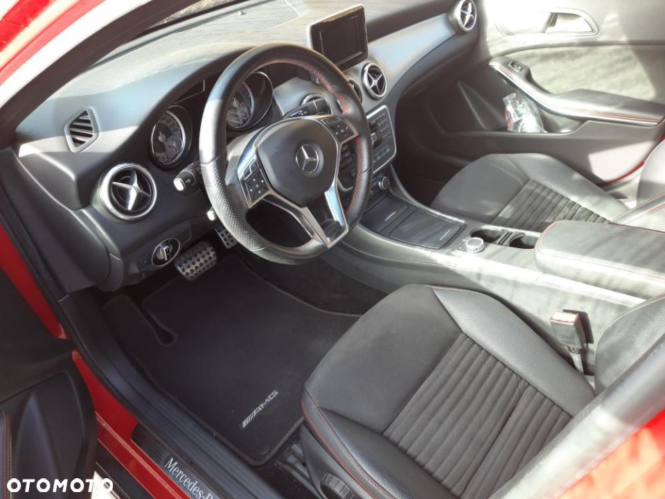 Mercedes-Benz GLA 220 CDI 4-Matic - 6