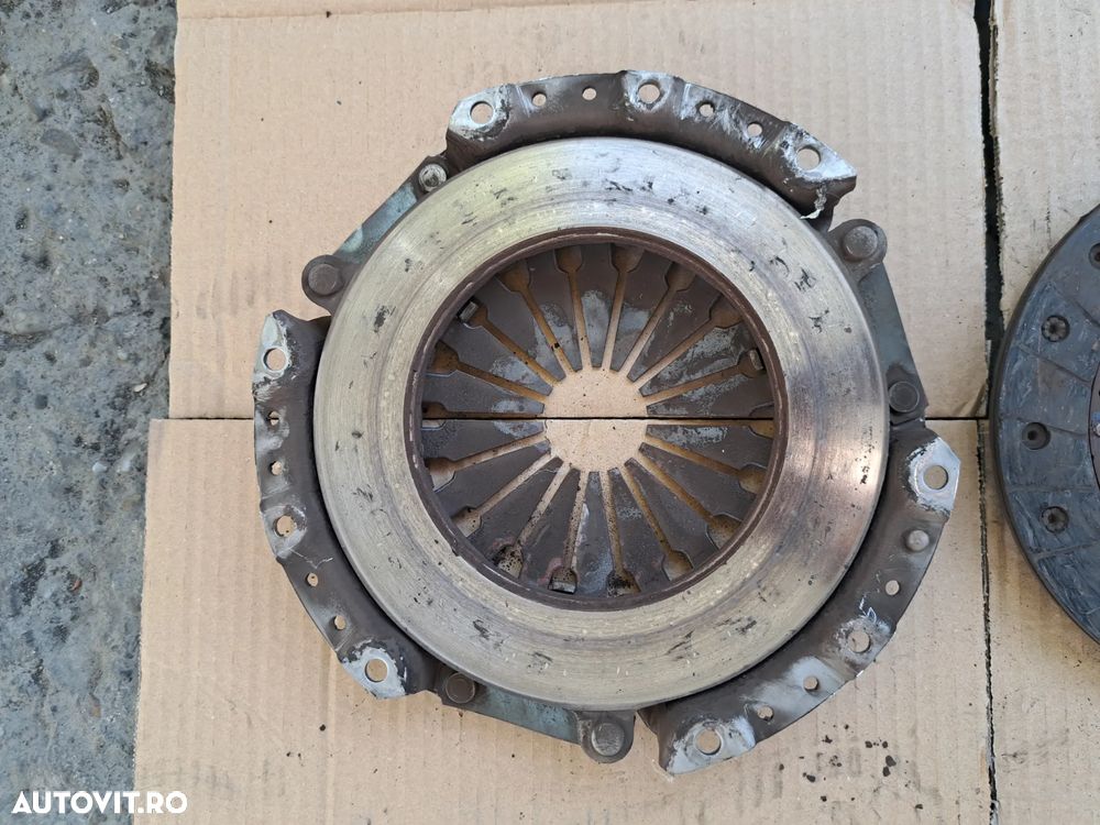 Kit set ambreiaj ( placa presiune, disc ) Volanta Originale Kia Ceed 1.6crdi, Rio, Soul, Hyundai i30 - 4