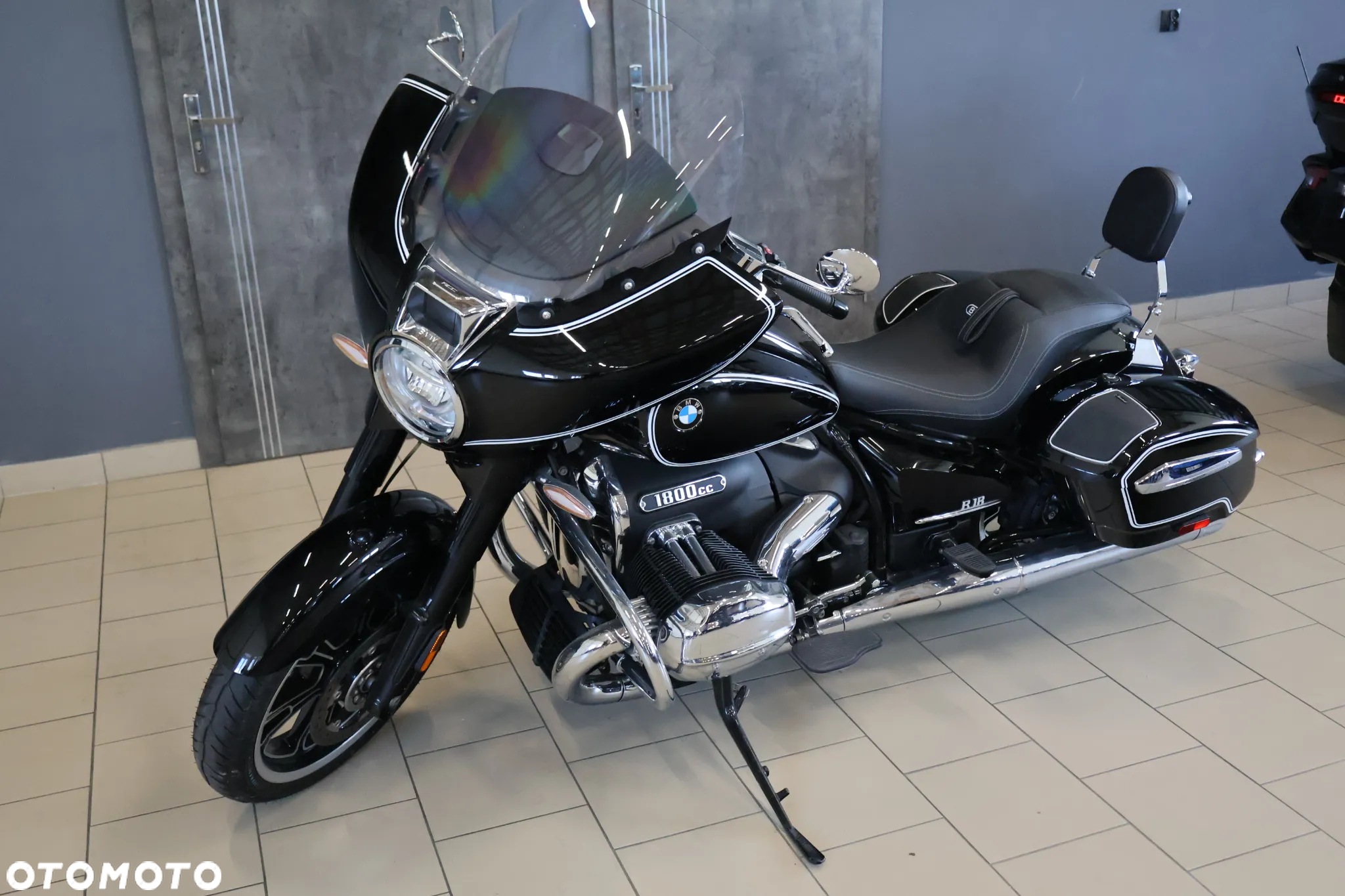 BMW R - 16