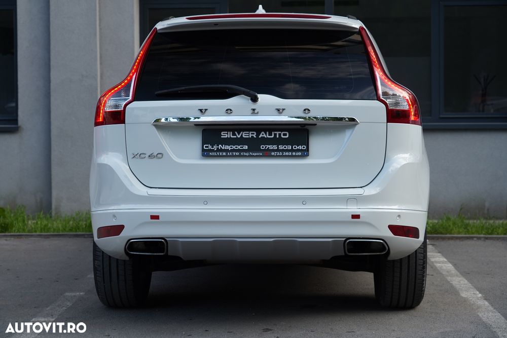 Volvo XC 60 - 25