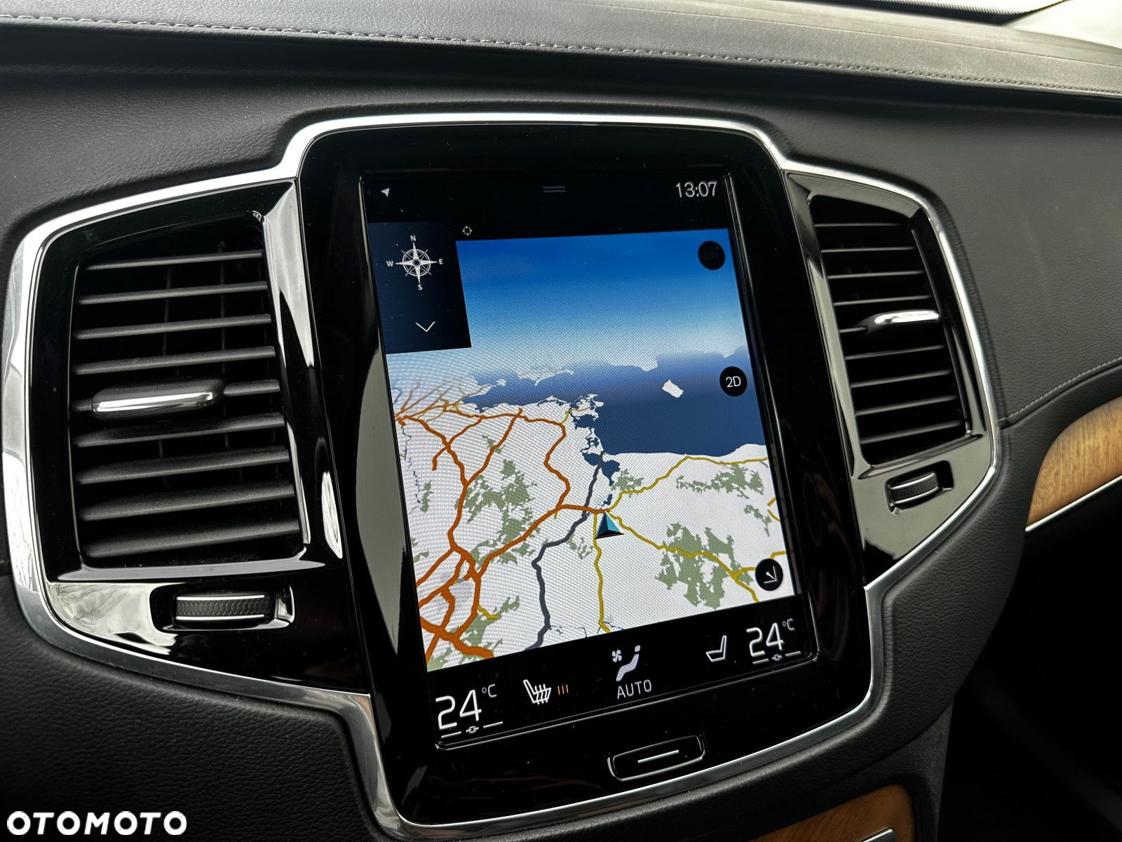 Volvo XC 90 - 36