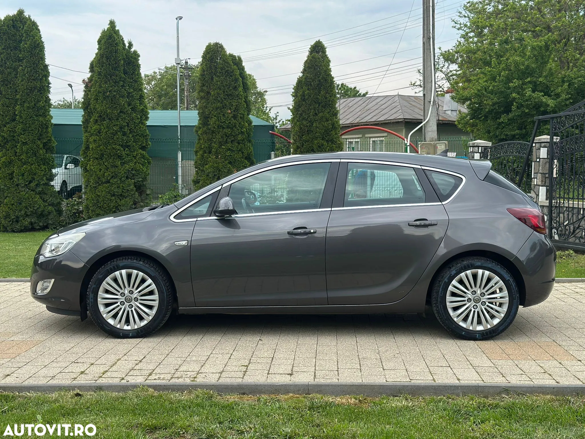 Opel Astra 1.7 CDTI Cosmo - 17