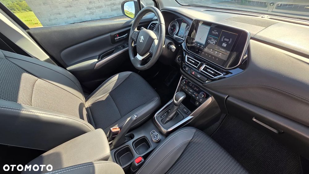 Suzuki S-Cross 1.5 Dualjet ALLGRIP AGS Comfort+ - 19