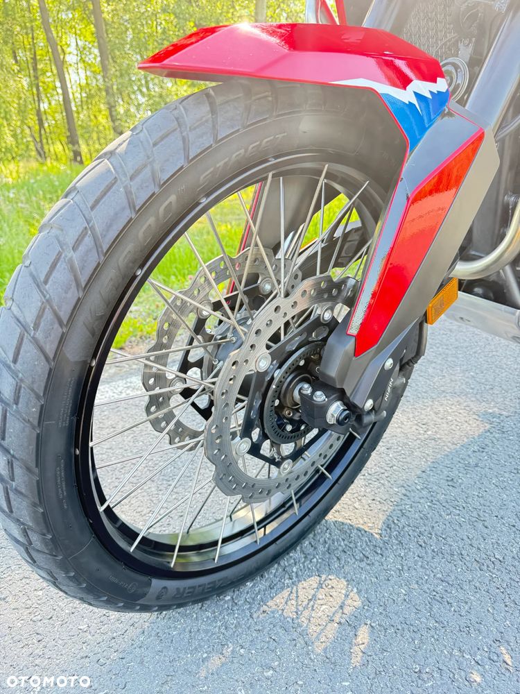 Honda CRF - 19