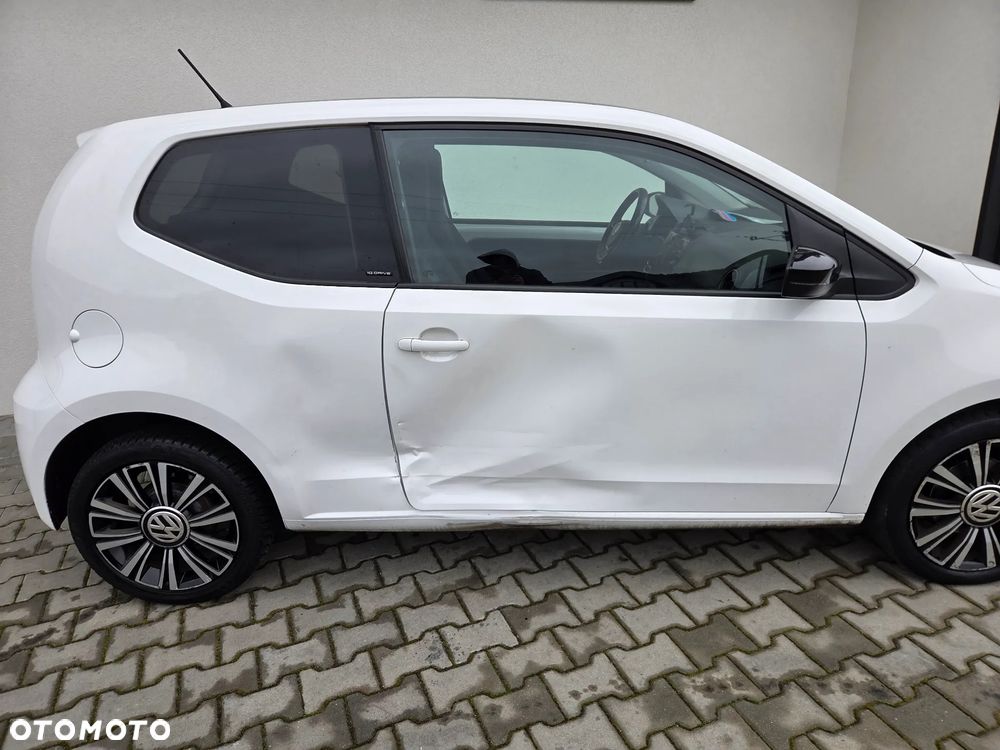 Volkswagen up! - 19
