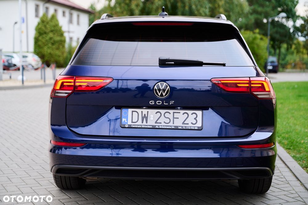 Volkswagen Golf - 11