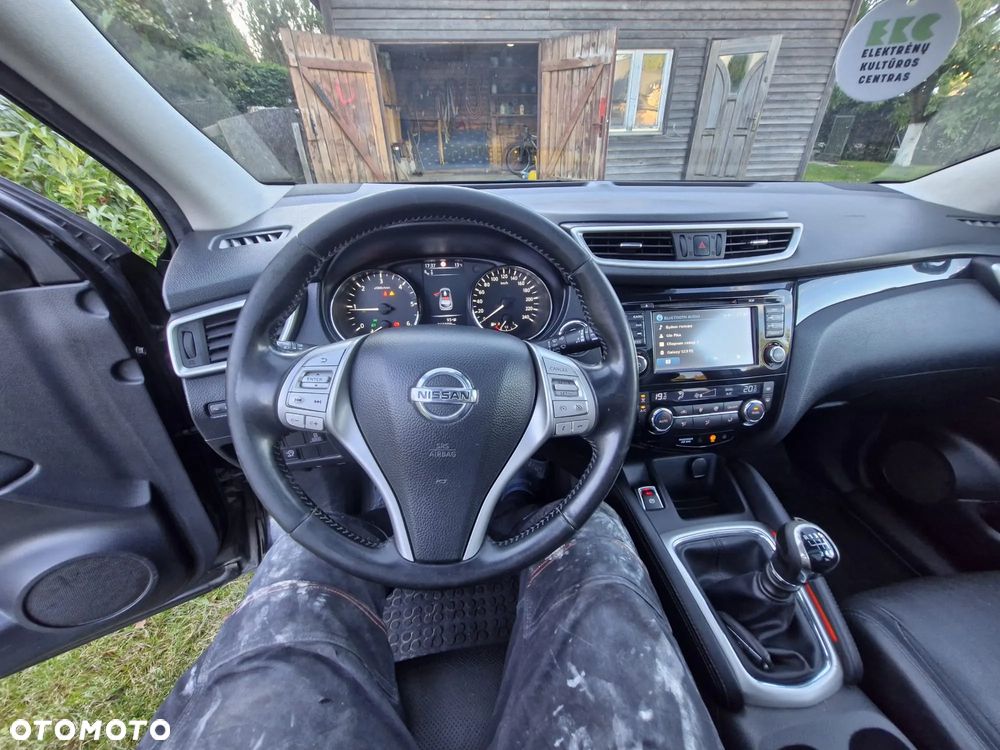 Nissan Qashqai 1.6 dCi 4x4 Tekna - 9