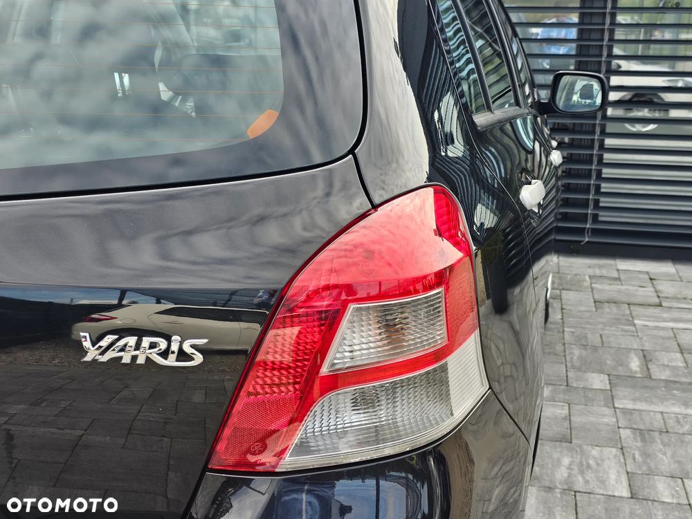 Toyota Yaris 1.33 Luna - 40