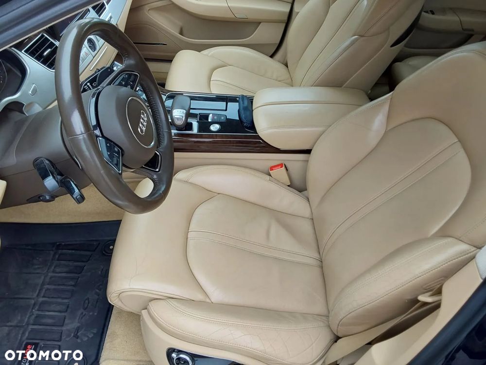Audi A8 4.2 FSI Quattro - 3