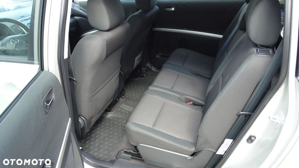 Toyota Corolla Verso 1.8 Premium + 7os - 26