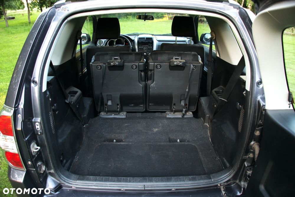 Suzuki Grand Vitara 2.4 Premium - 18