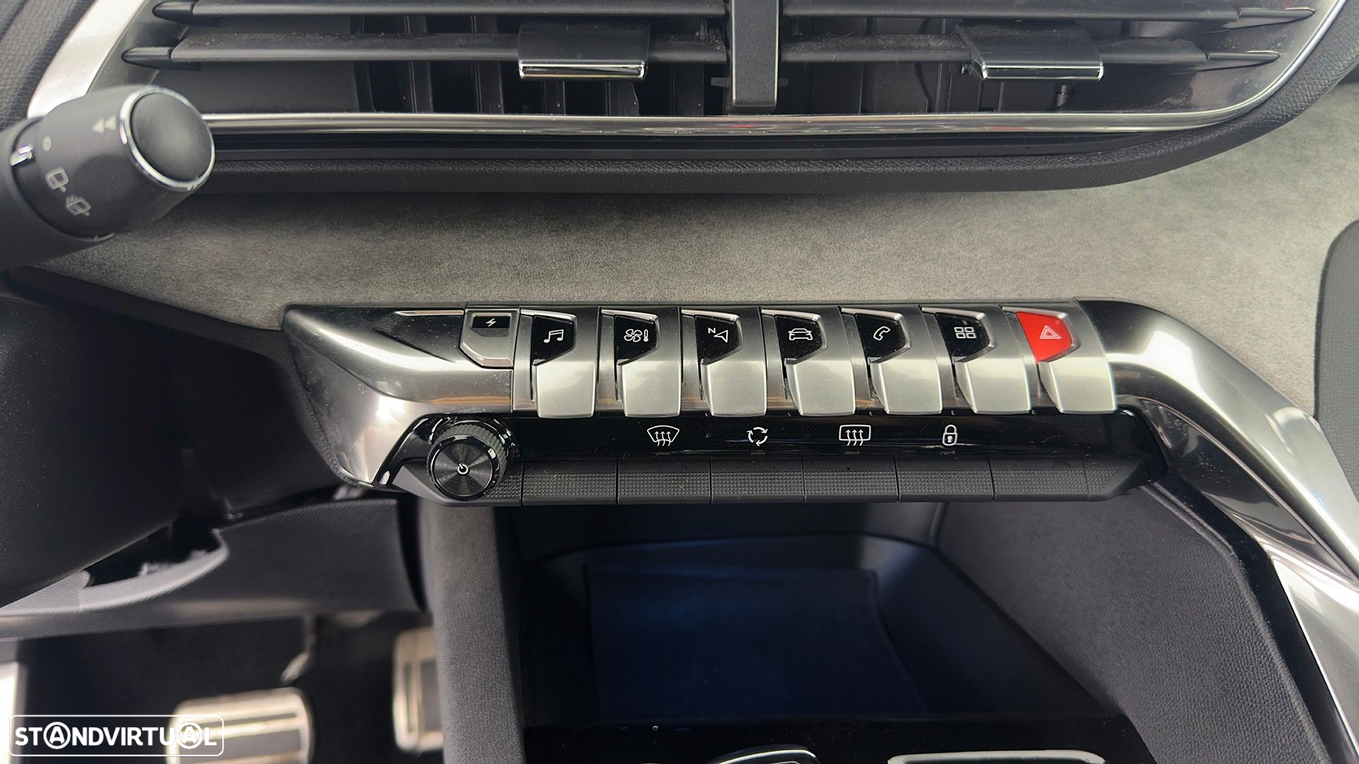 Peugeot 3008 1.6 Hybrid GT Pack e-EAT8 - 40