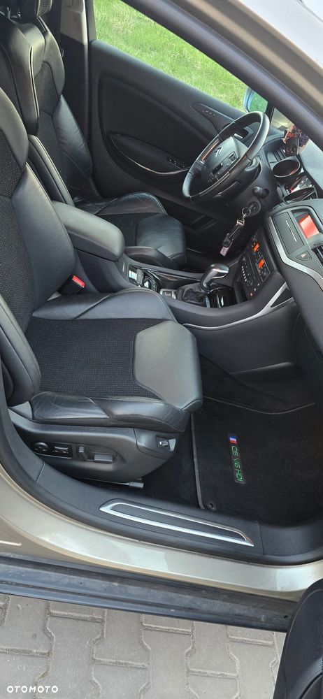 Citroën C5 V6 HDi 240 Biturbo FAP Exclusive - 16
