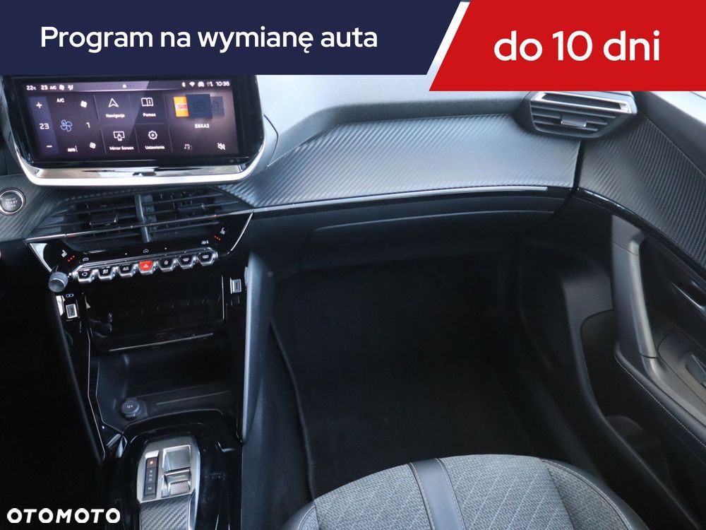 Peugeot 2008 - 10