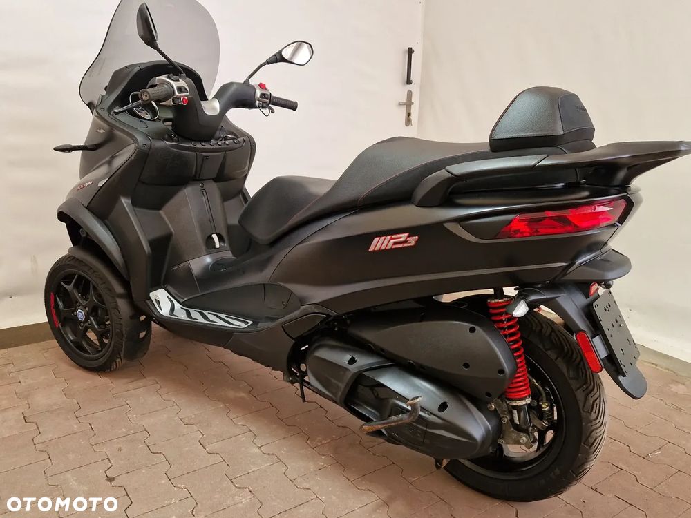Piaggio MP-3 - 6