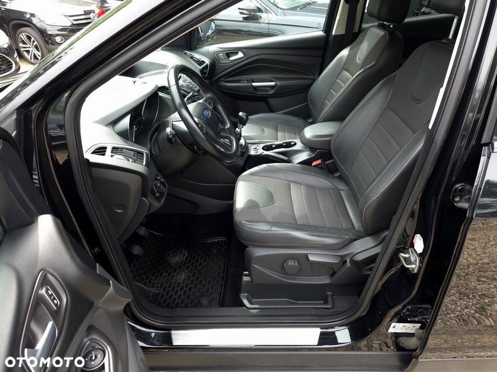 Ford Kuga 2.0 TDCi FWD Titanium - 9