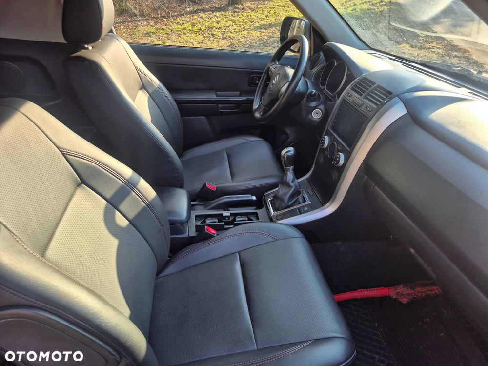 Suzuki Grand Vitara - 9