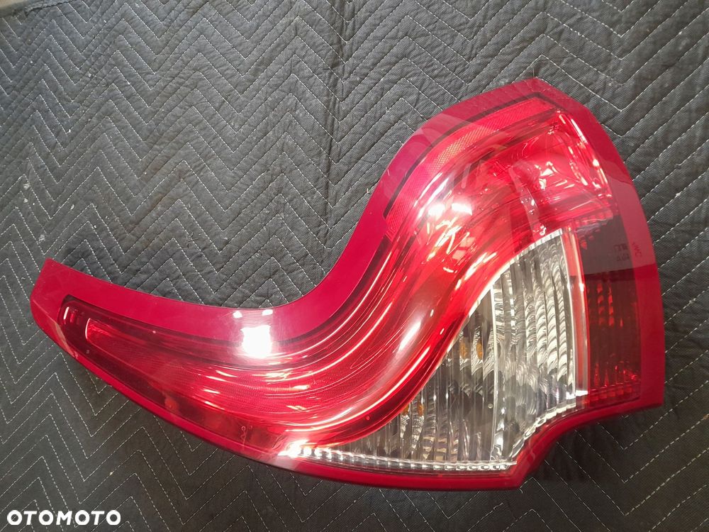 lampa prawy tył 31323035 volvo xc60 lift 2014r - 5