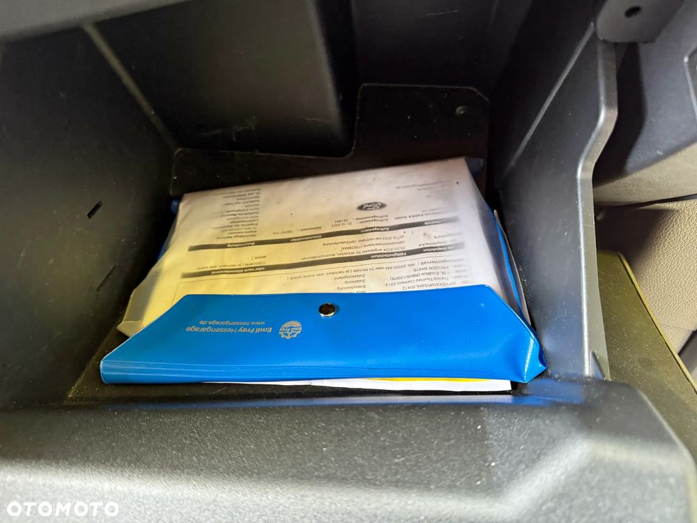 Ford transit connect - 18