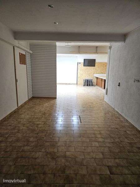 Alugo Armazém/Garagem