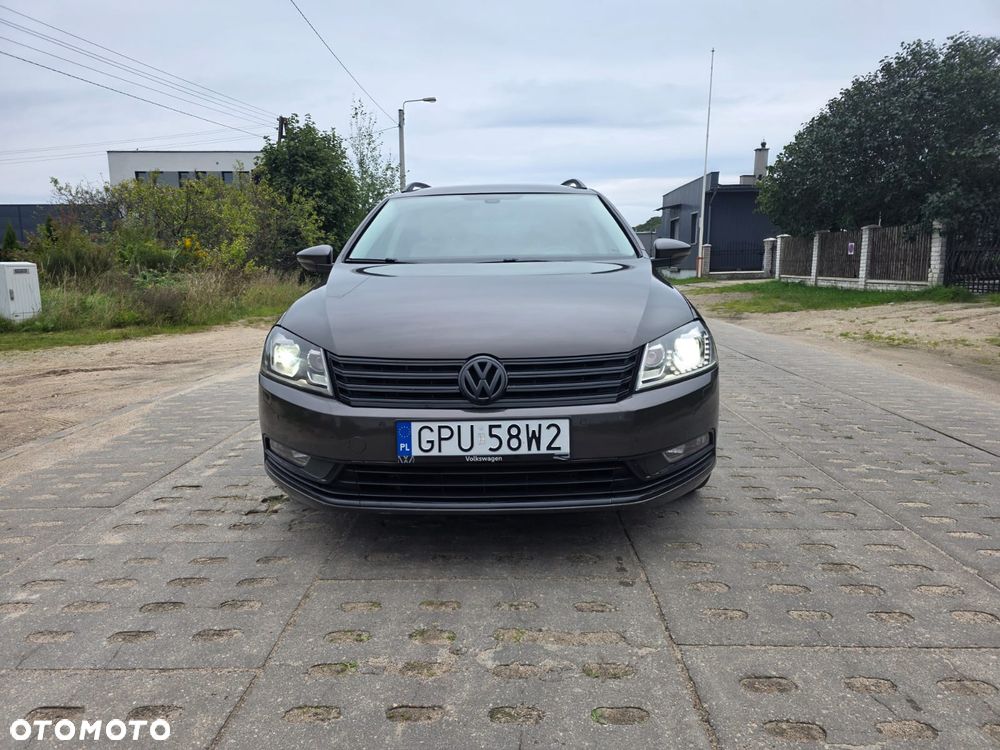 Volkswagen Passat 2013 photo 2