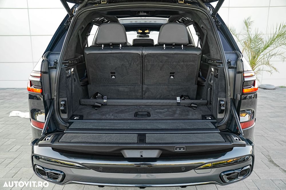 BMW X7 M60i xDrive - 24