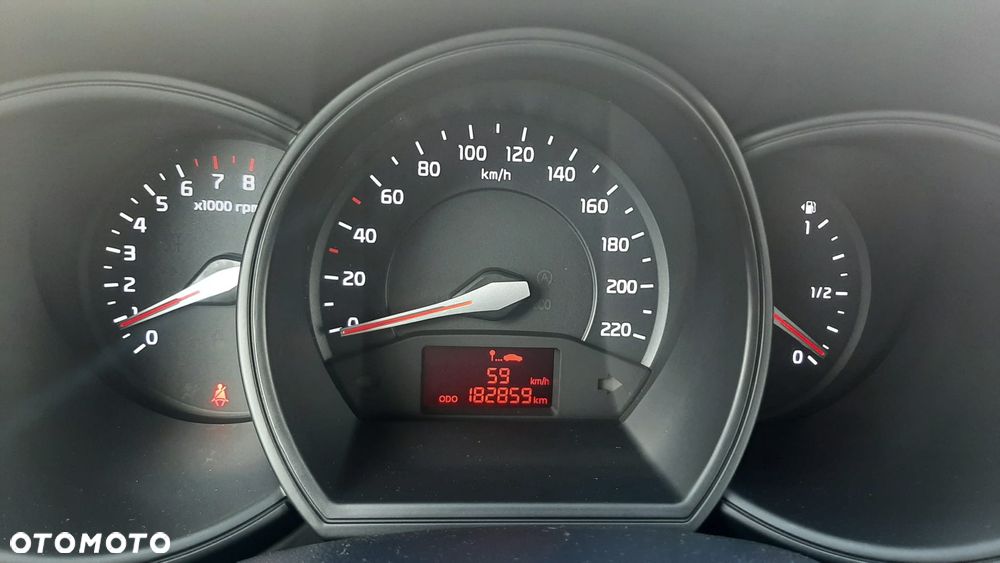 Kia Rio 1.2 Attract - 12