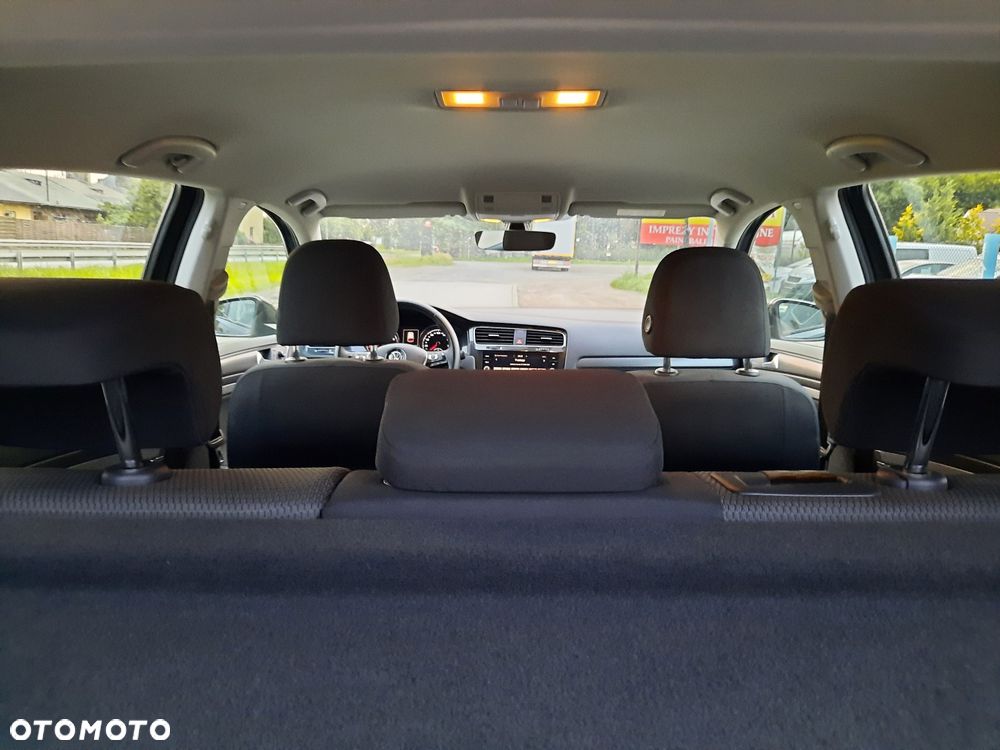 Volkswagen Golf 1.4 TSI BMT Comfortline - 19