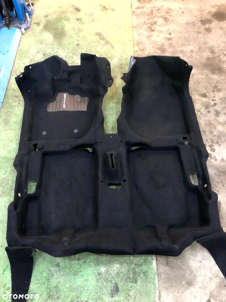 DACIA LOGAN II MCV KOMBI WYKŁADZINA DYWAN WNĘTRZA ŚRODKA SUPER STAN 749020837R