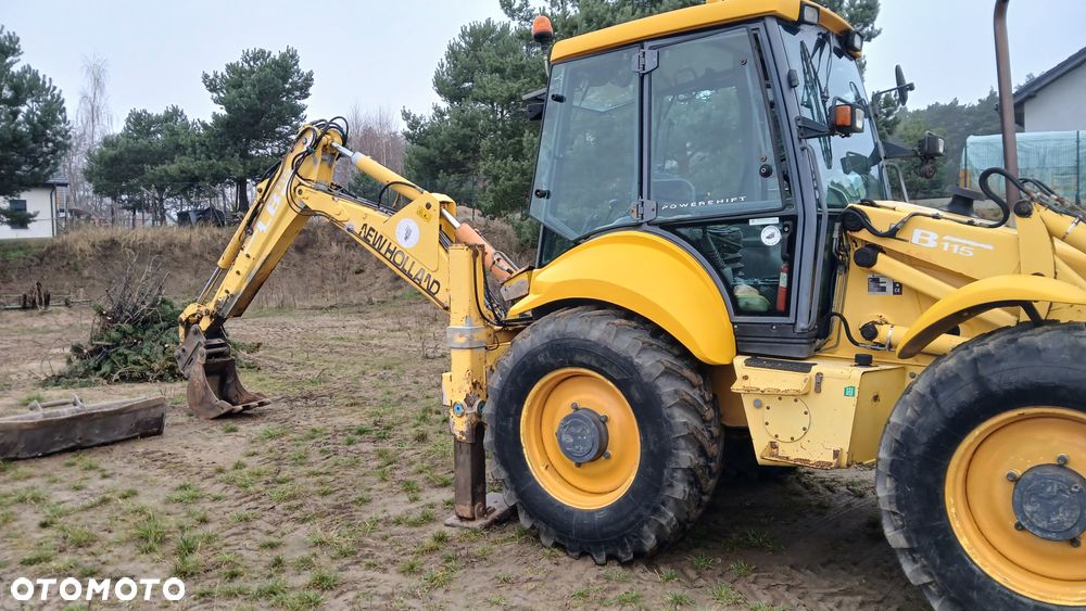 New Holland LB 115 - 9