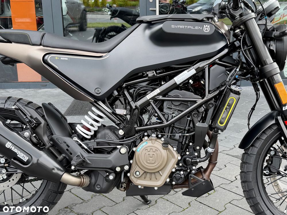 Husqvarna Svartpilen - 7