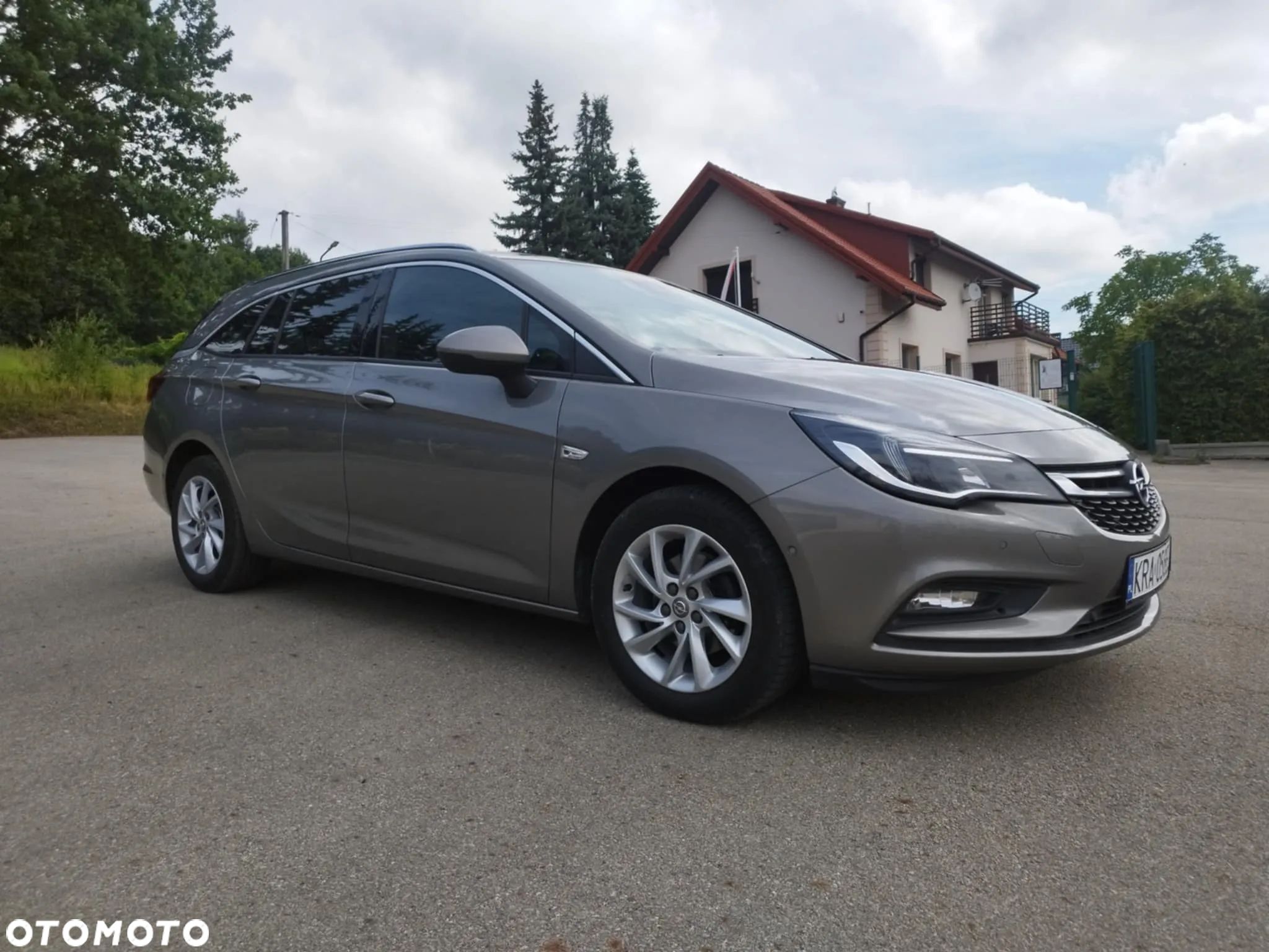 Opel Astra 1.4 Turbo Sports Tourer Business - 1