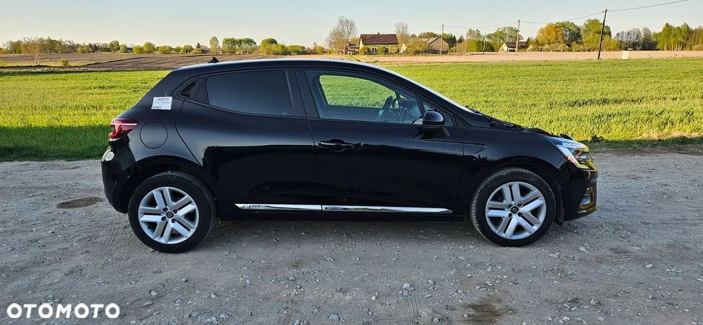 Renault Clio - 8