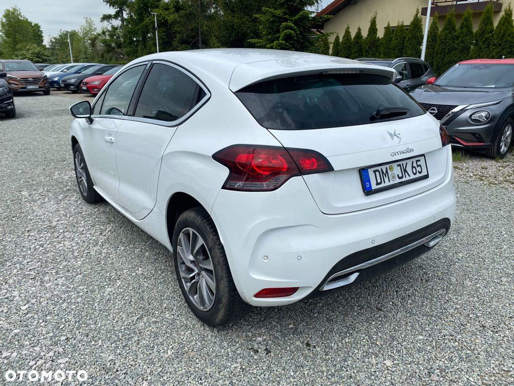 Citroën DS4 VTi 120 SoChic - 4