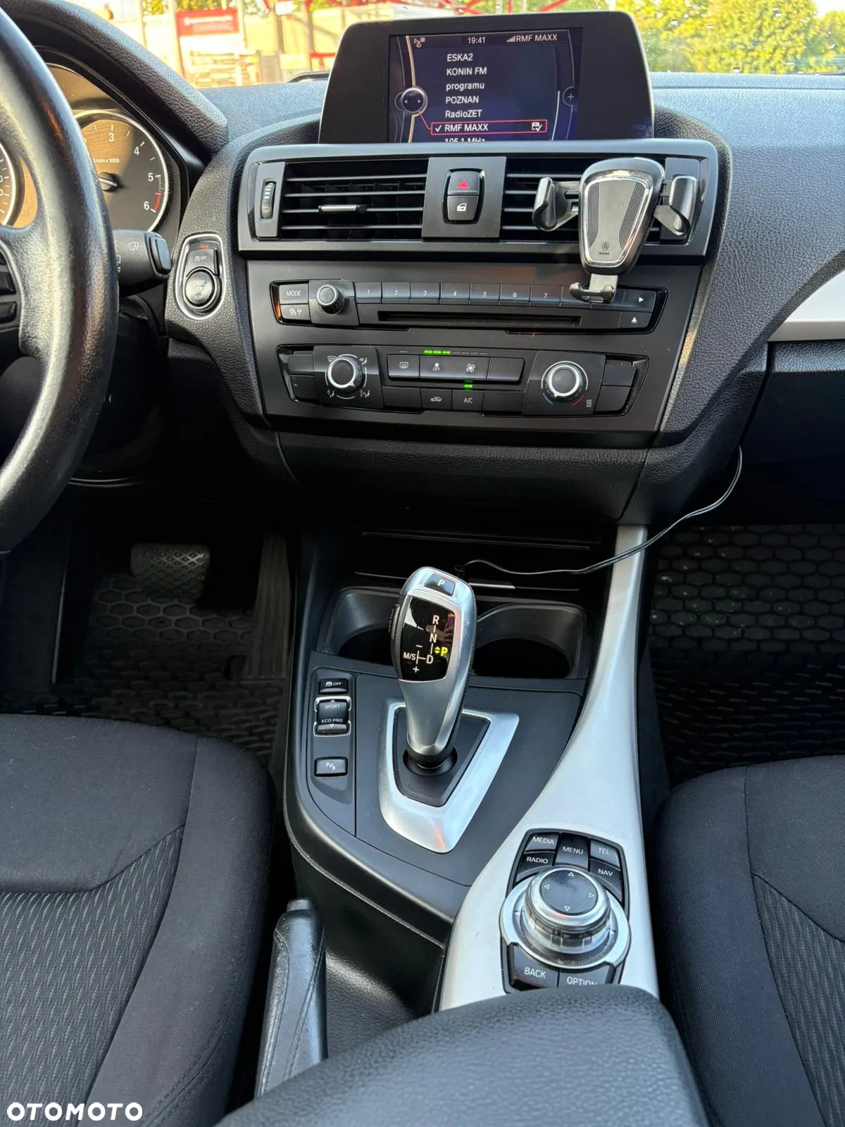 BMW Seria 1 116d - 14