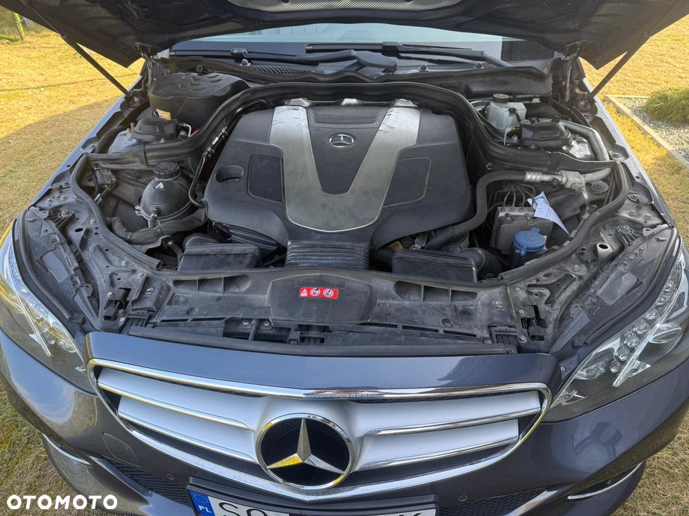 Mercedes-Benz Klasa E 300 BlueTEC 7G-TRONIC - 27
