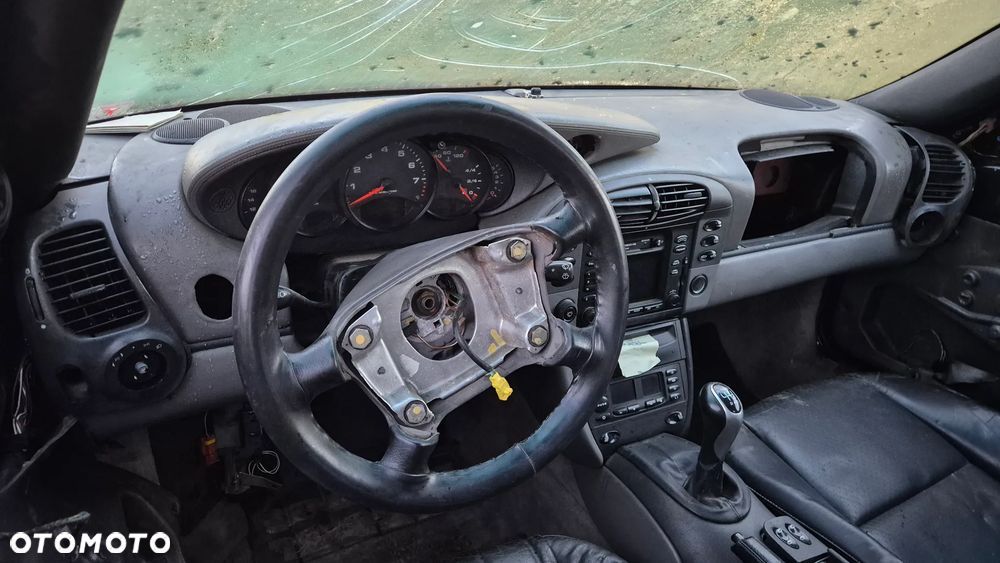 Porsche 911 - 24