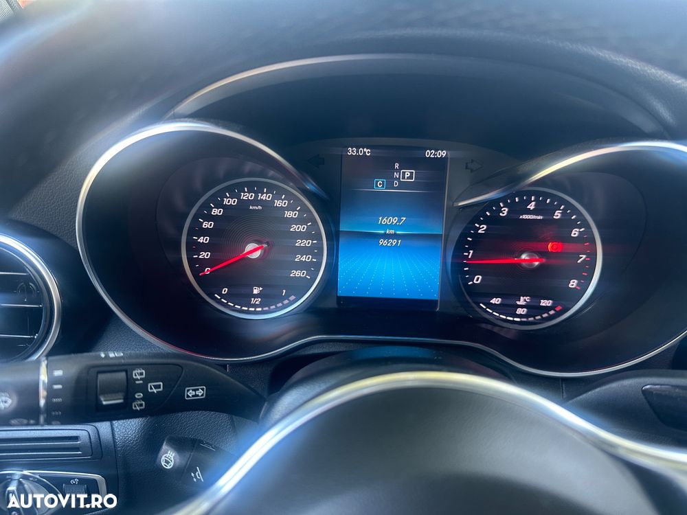 Mercedes-Benz GLC - 8
