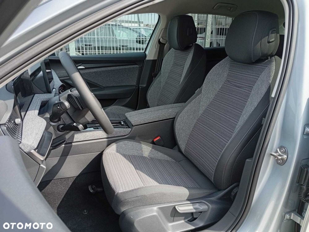 Skoda Superb 2.0 TDI SCR Edition 130 DSG - 10