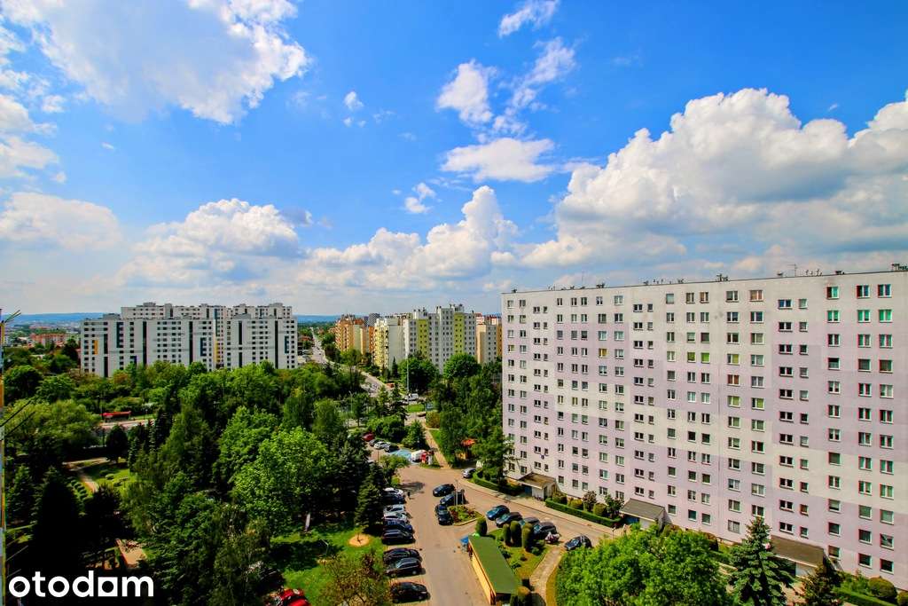 przestronne, balkon, świetna lokalizacja