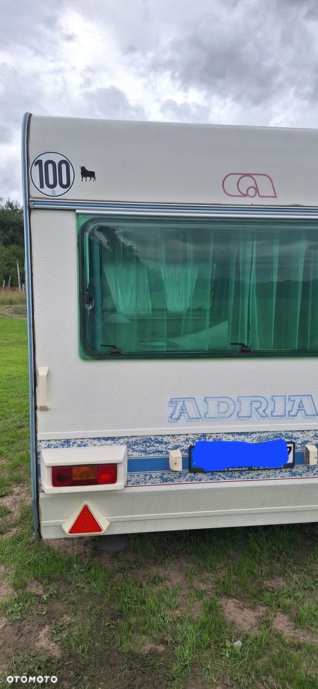 Adria Unica 320DD mały przedsionek lekka zwinna bardzo dobry stan - 7