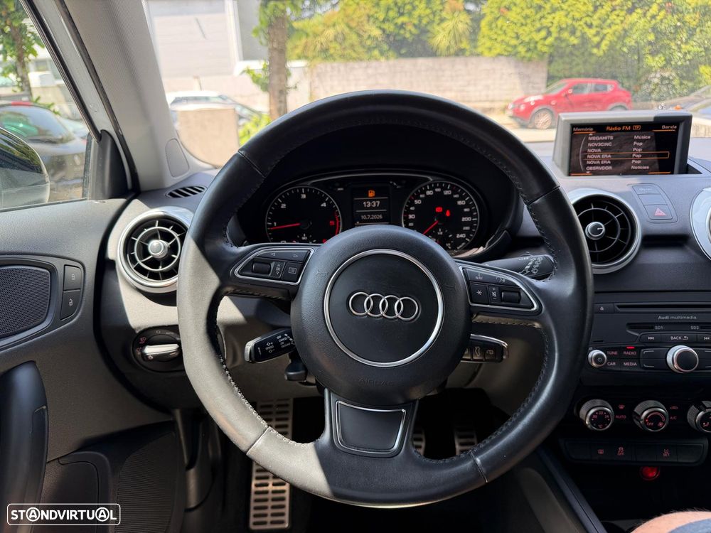 Audi A1 1.6 TDI Sport Edition S-line - 15