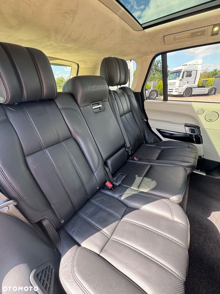 Land Rover Range Rover 4.4SD V8 AB Black - 17