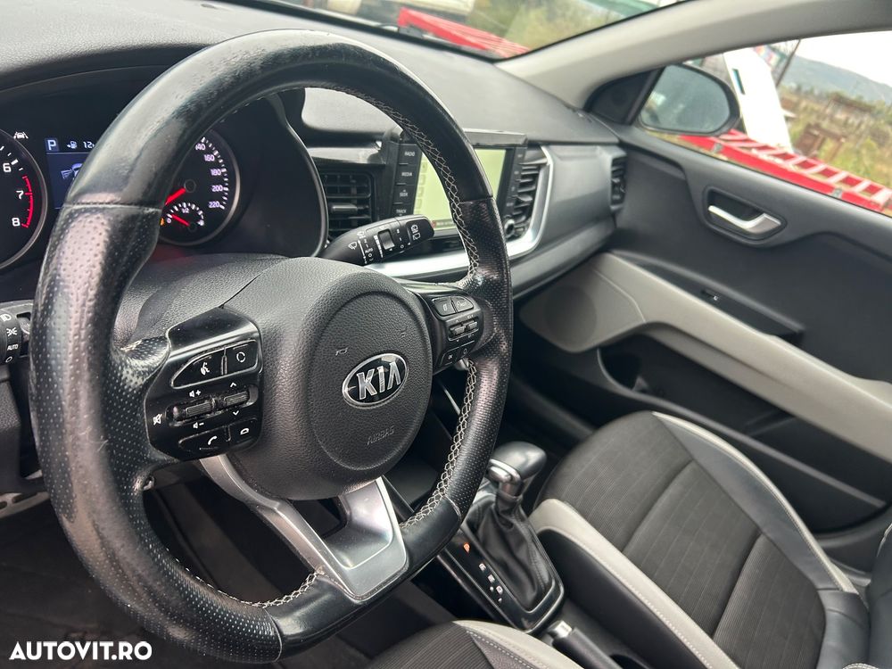 Kia Stonic 1.0 T-GDI 7DCT HP MHEV Trend - 14