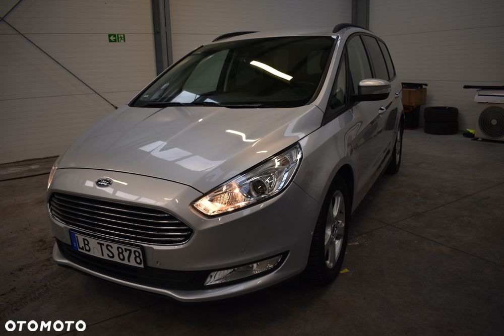 Ford Galaxy - 4