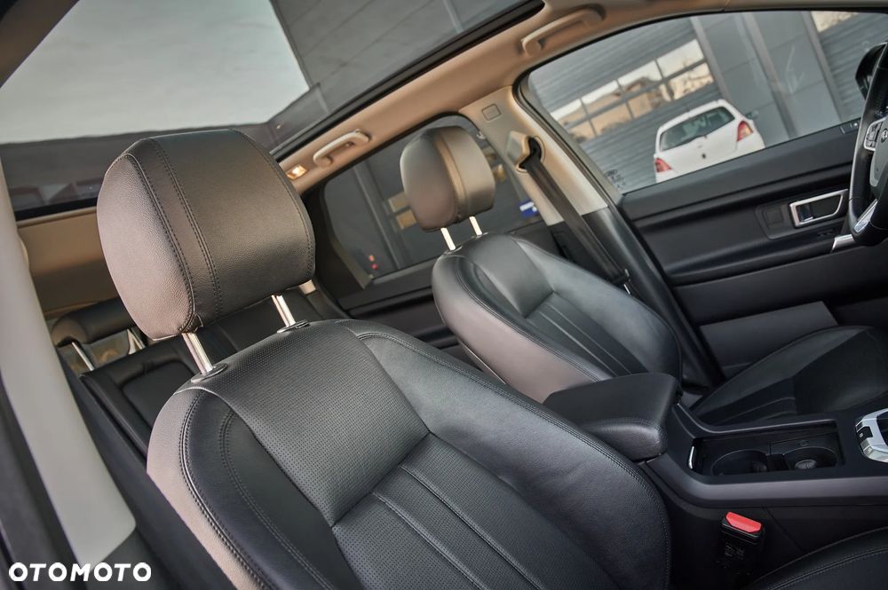 Land Rover Discovery Sport D180 HSE - 22