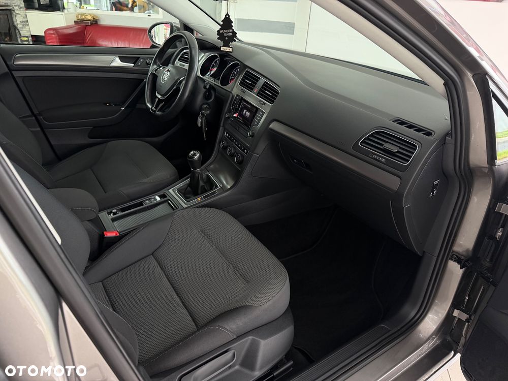 Volkswagen Golf 1.4 TSI BMT Highline - 27